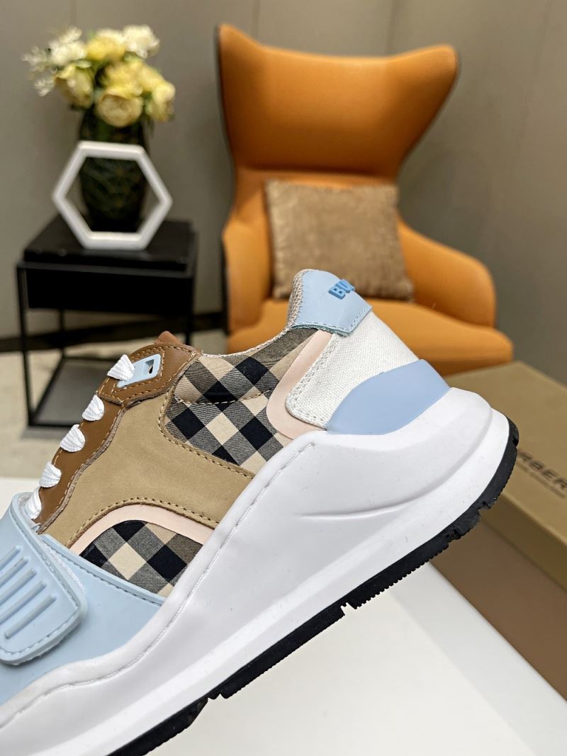 Burberry Low Shoes